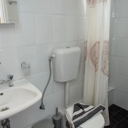 Erodios Aparthotel *