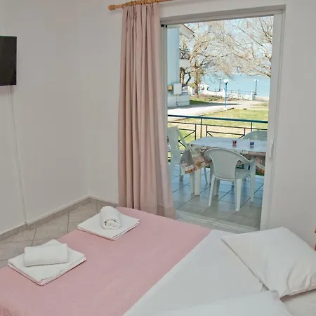 Erodios Aparthotel Elaionas (Achaia)