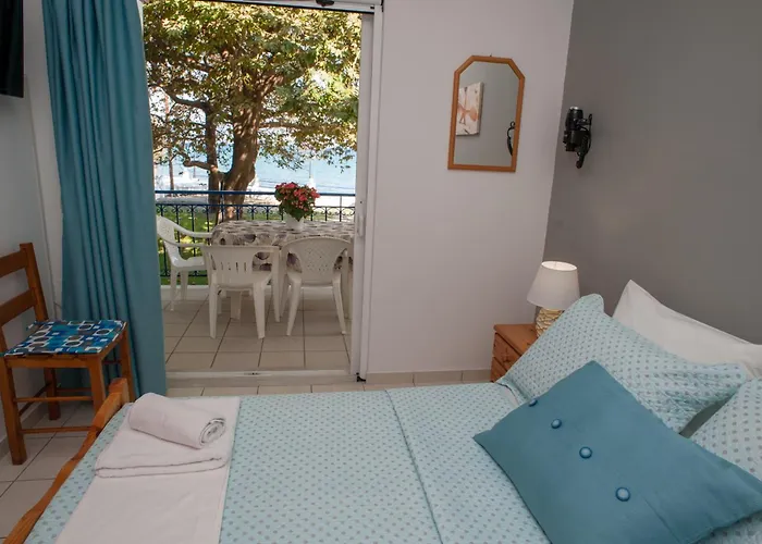 Erodios 3* Elaionas (Achaia)