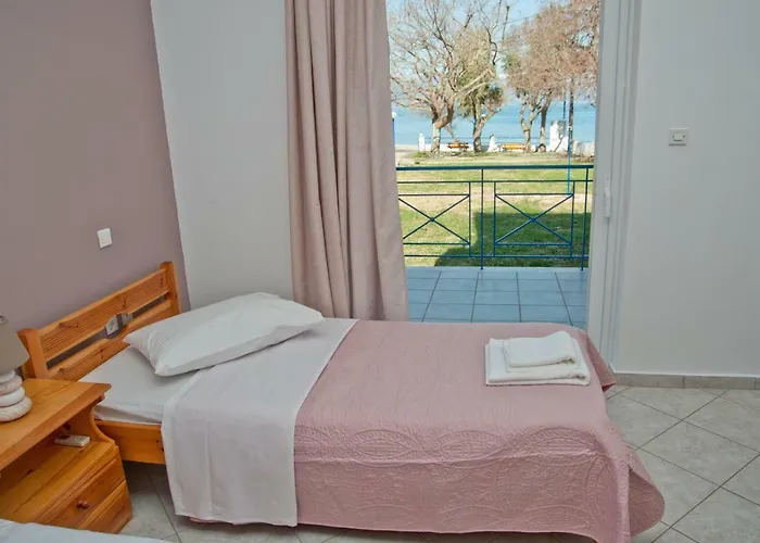 Erodios Aparthotel 3*